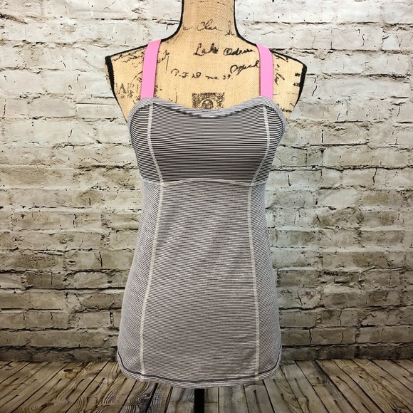 lululemon athletica Tops - LULULEMON • Sports Tank with Built in Bra